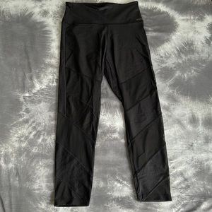 Victoria’s Secret PINK ultimate black leggings mesh medium see description